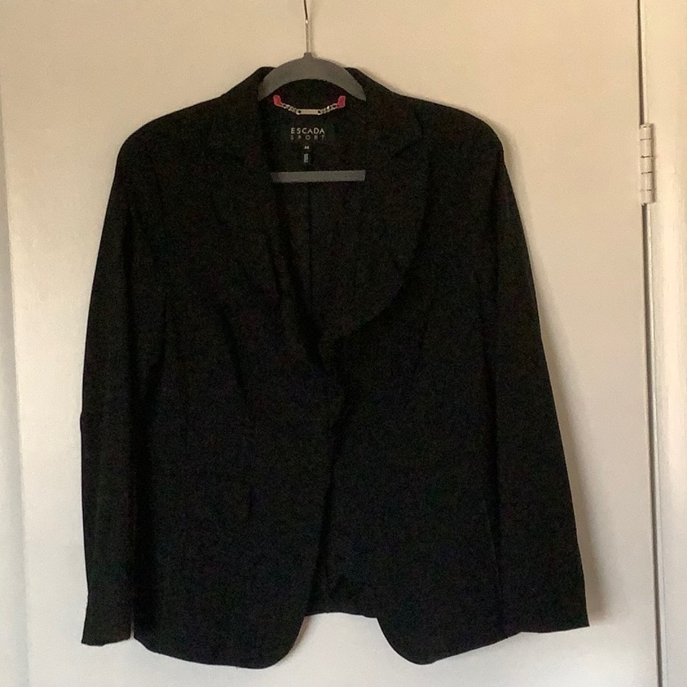 Escada 98% Virgin Wool Blazer Jacket